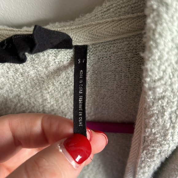 Urban Outfitters Out from Under Pale Green Cardigan - Picture 3 of 5